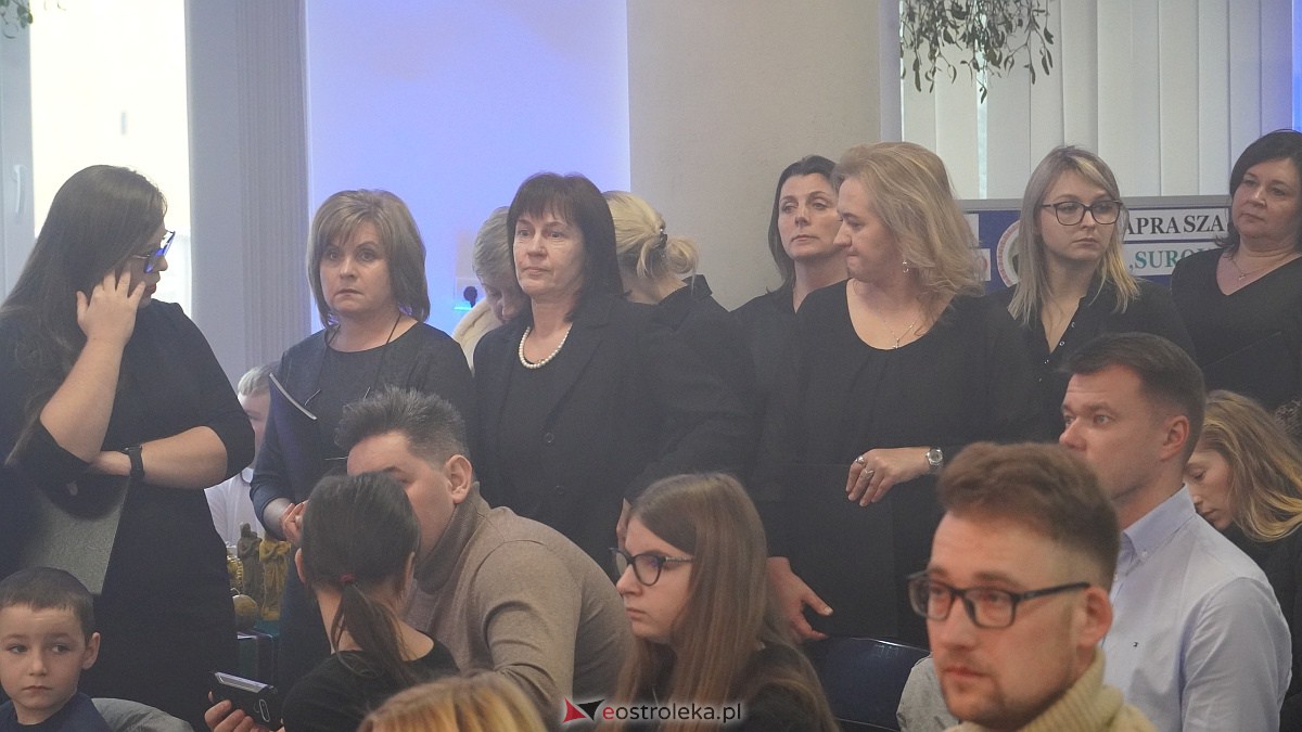 Jarmark Bożonarodzeniowy w Czarni [4.12.2022] - zdjęcie #20 - eOstroleka.pl