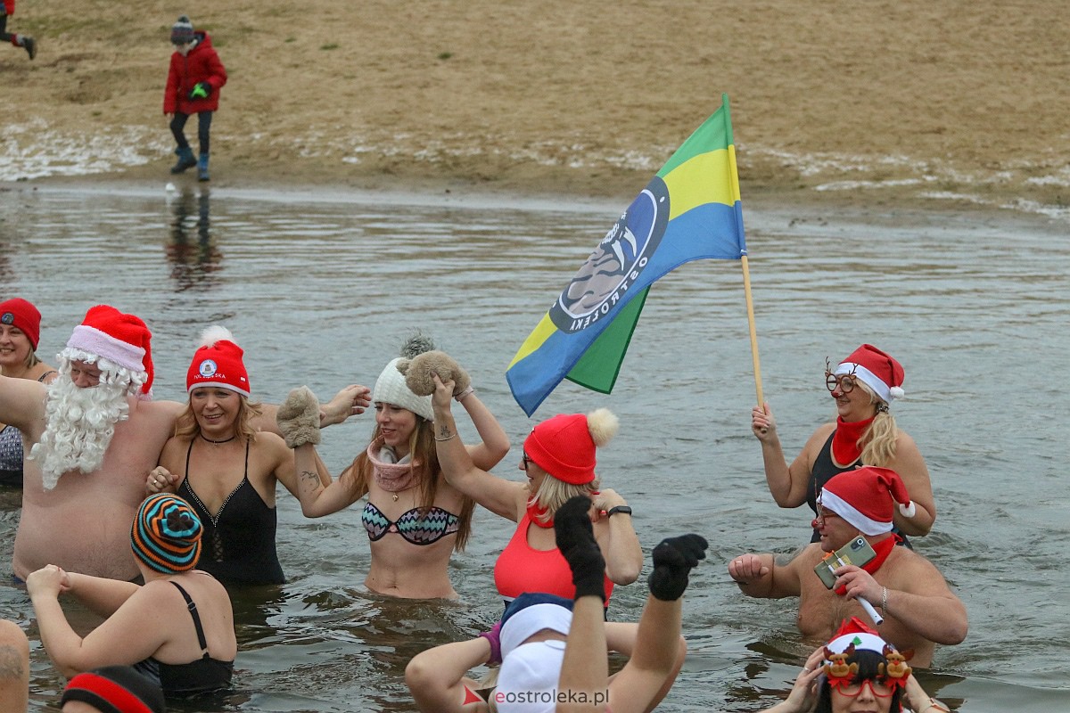 Morsowanie z Mikołajem w Ostrołęce [4.12.2022] - zdjęcie #24 - eOstroleka.pl