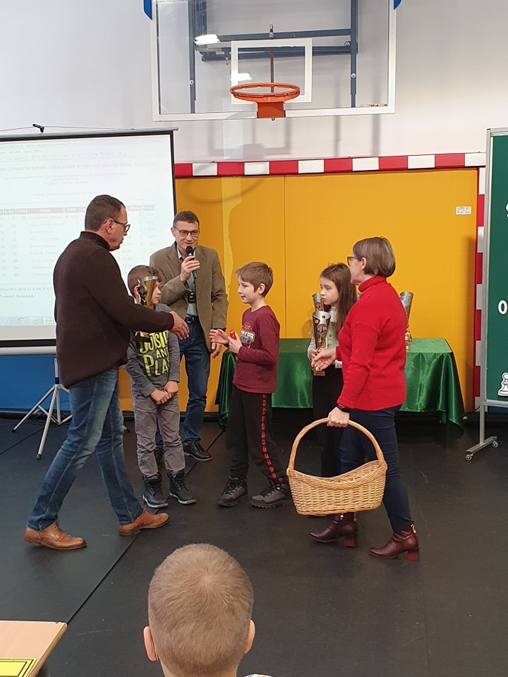 Otwarty Mikołajkowy Turniej Szachowy w Kadzidle [05.12.2022] - zdjęcie #30 - eOstroleka.pl