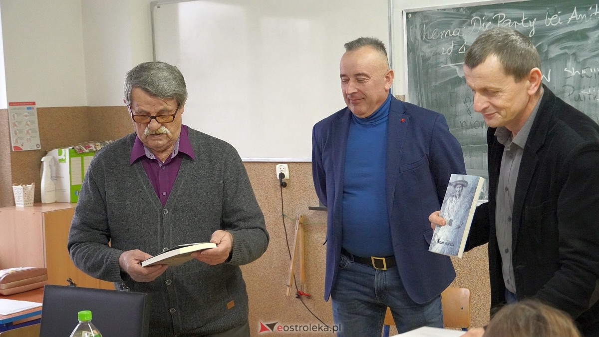 Wiersze Ireny Prostak trawiły do Szkoły Podstawowej w Ołdakach [6.12.2022] - zdjęcie #7 - eOstroleka.pl