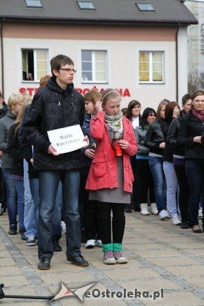 Rocznica 10 kwietnia (07.04.2011) - zdjęcie #11 - eOstroleka.pl