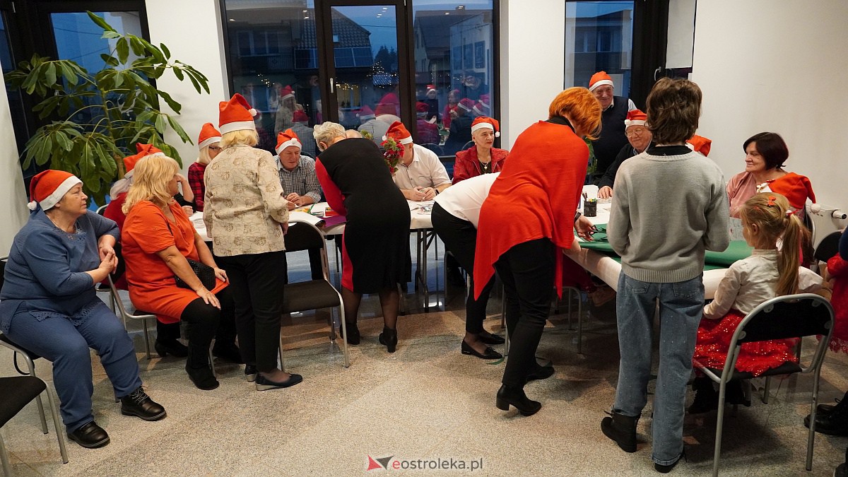 Spotkanie ze Św. Mikołajem w Olszewie-Borkach [6.12.2022] - zdjęcie #59 - eOstroleka.pl