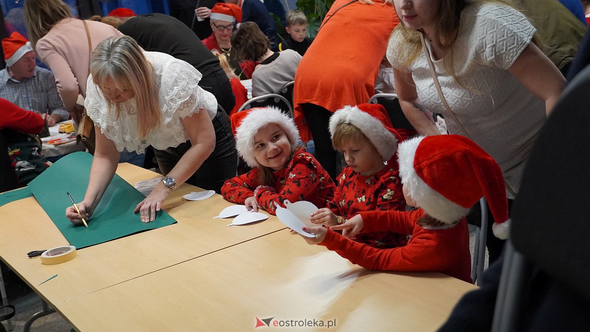 Spotkanie ze Św. Mikołajem w Olszewie-Borkach [6.12.2022] - zdjęcie #40 - eOstroleka.pl