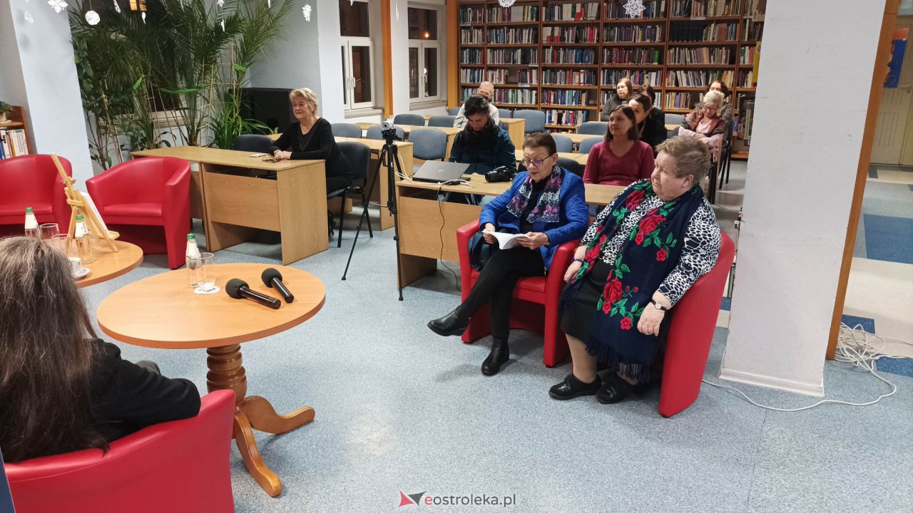 Wieczór literacki z Kazimierzem Brakonieckim w Ostrołęce [06.12.2022] - zdjęcie #11 - eOstroleka.pl