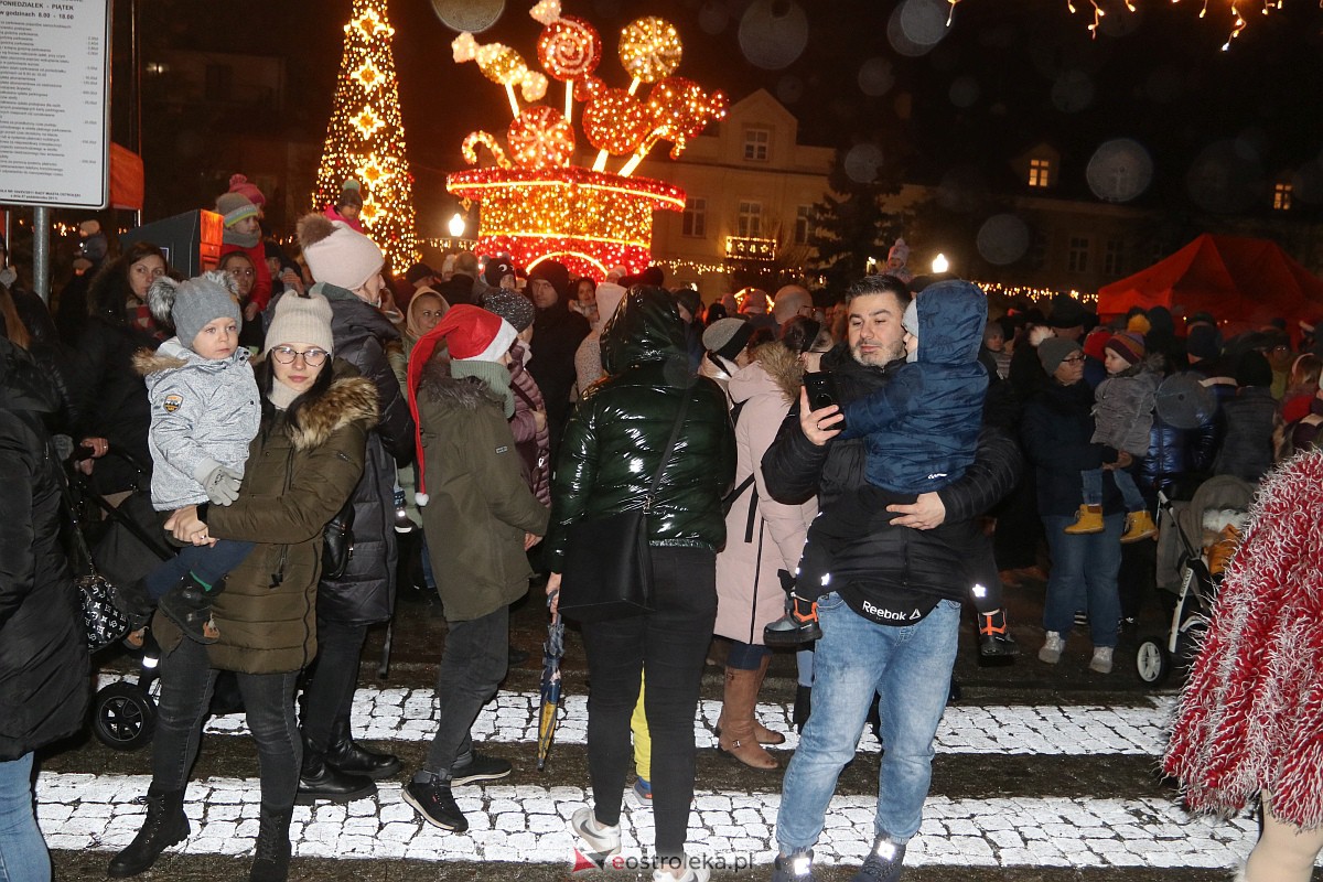 Święty Mikołaj w Ostrołęce [06.12.2022] - zdjęcie #148 - eOstroleka.pl
