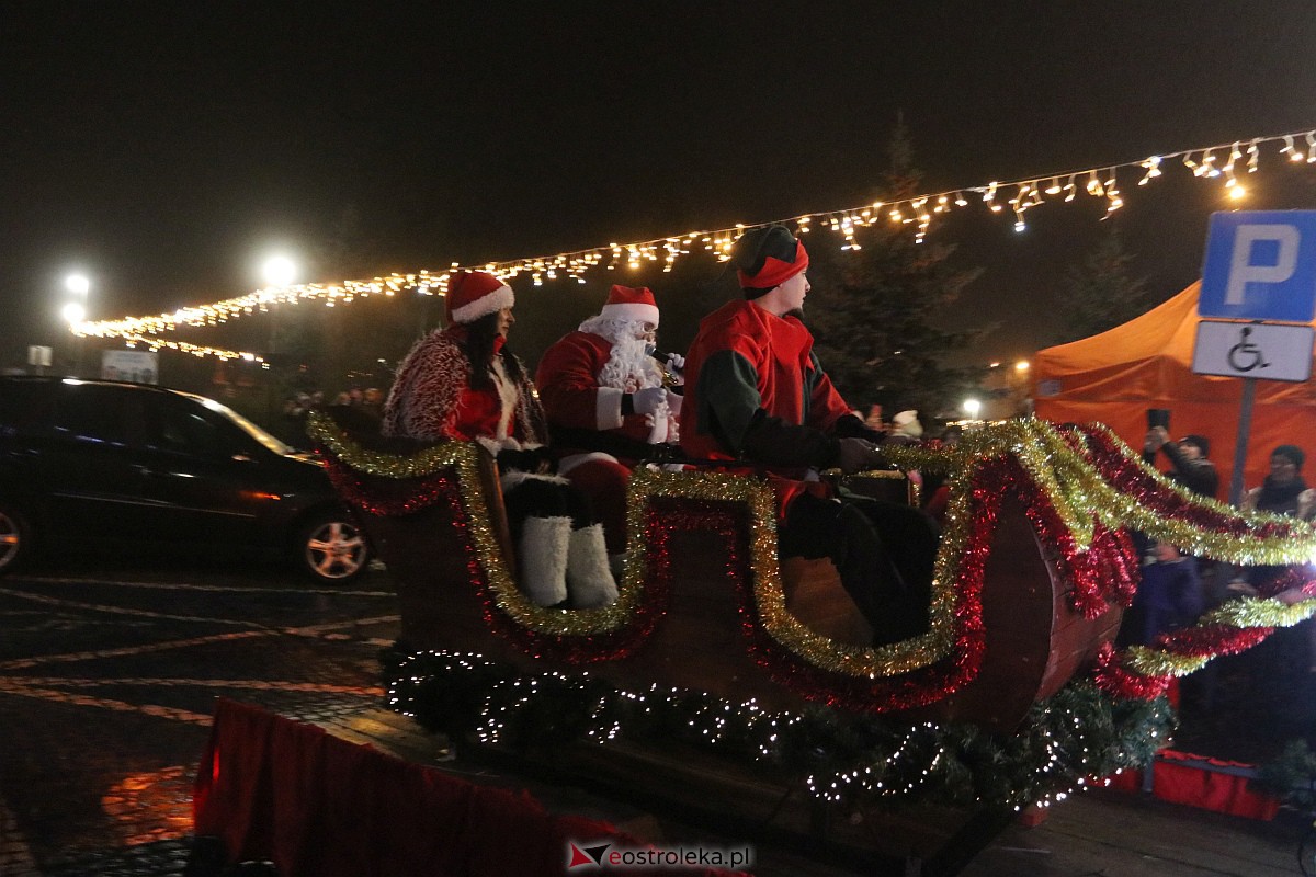 Święty Mikołaj w Ostrołęce [06.12.2022] - zdjęcie #144 - eOstroleka.pl