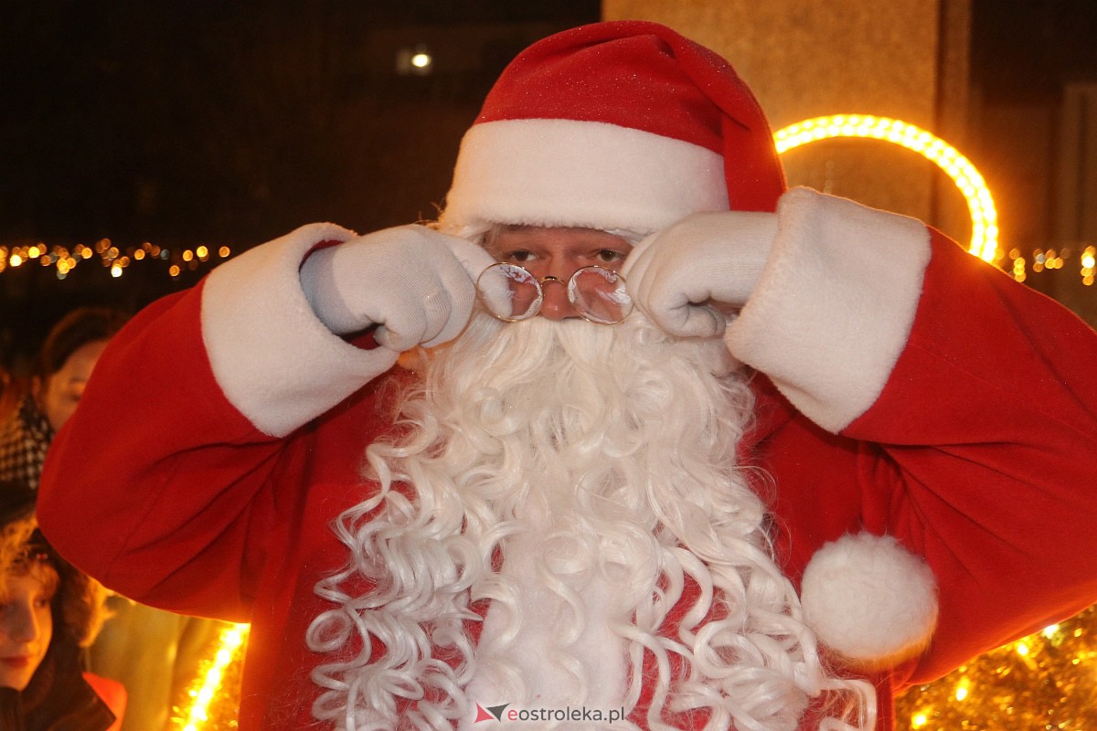 Święty Mikołaj w Ostrołęce [06.12.2022] - zdjęcie #120 - eOstroleka.pl