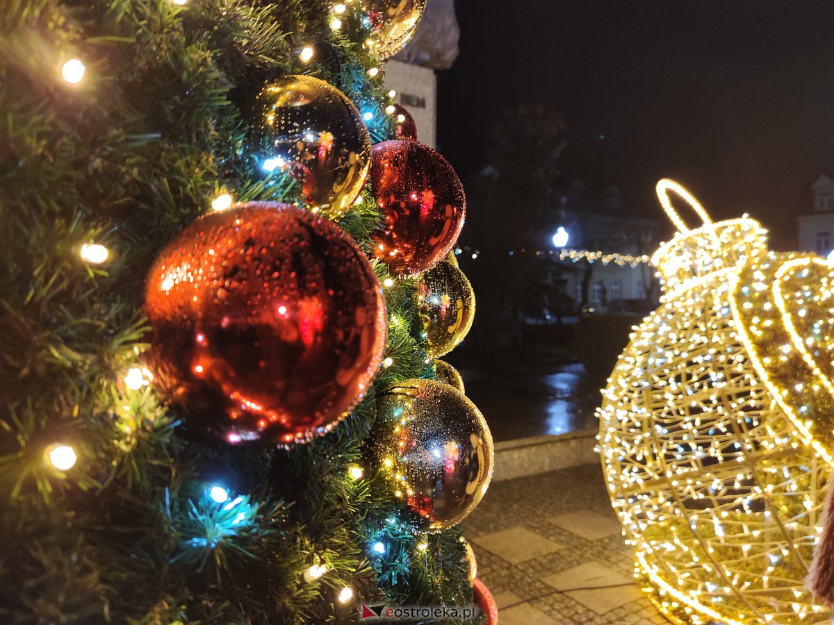 Ozdoby świąteczne w Ostrołęce [6.12.2022] - zdjęcie #15 - eOstroleka.pl
