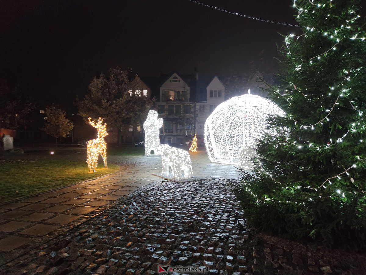 Ozdoby świąteczne w Ostrołęce [6.12.2022] - zdjęcie #9 - eOstroleka.pl