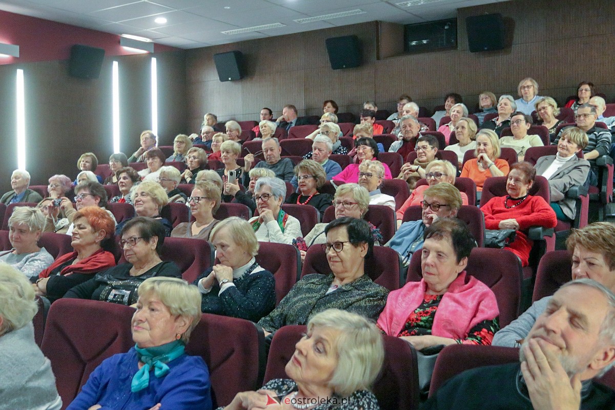 Mikołajki z Uniwersytetem Trzeciego Wieku [7.12.2022] - zdjęcie #26 - eOstroleka.pl