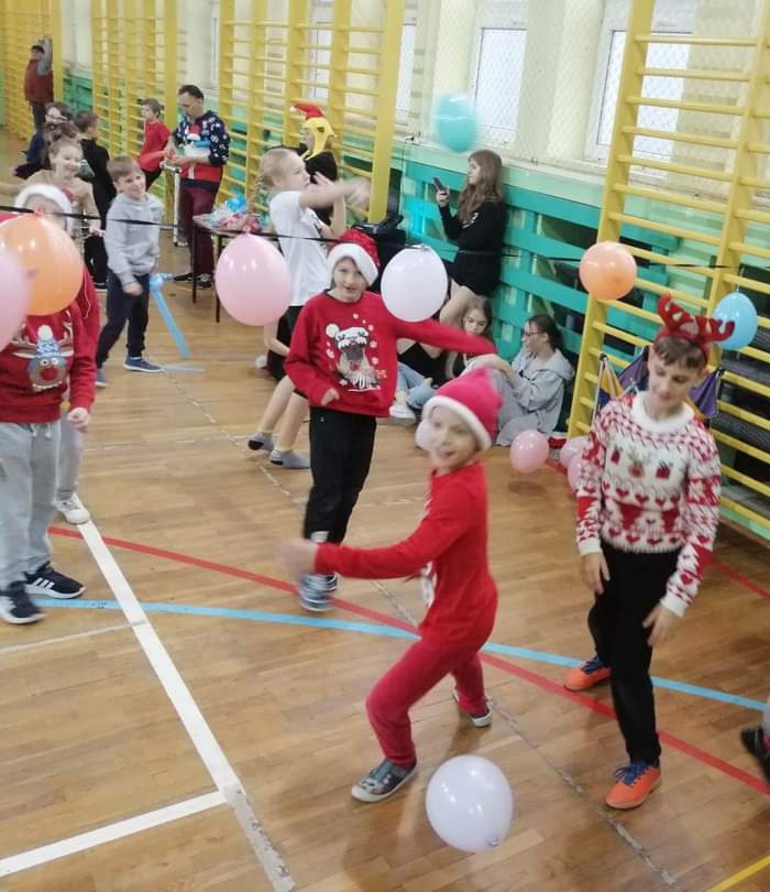 Mikołajki na sportowo z tenisowym mistrzem w “dwójce” [07.12.2022] - zdjęcie #30 - eOstroleka.pl