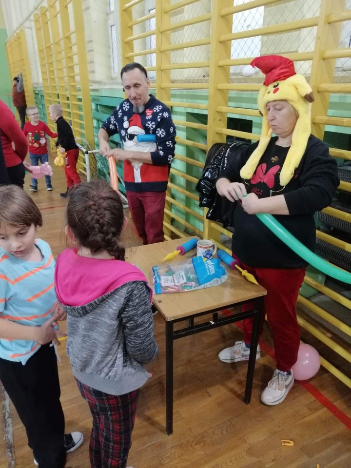 Mikołajki na sportowo z tenisowym mistrzem w “dwójce” [07.12.2022] - zdjęcie #25 - eOstroleka.pl
