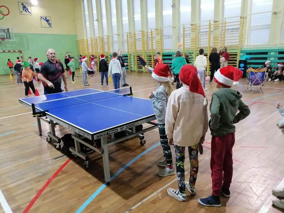 Mikołajki na sportowo z tenisowym mistrzem w “dwójce” [07.12.2022] - zdjęcie #22 - eOstroleka.pl