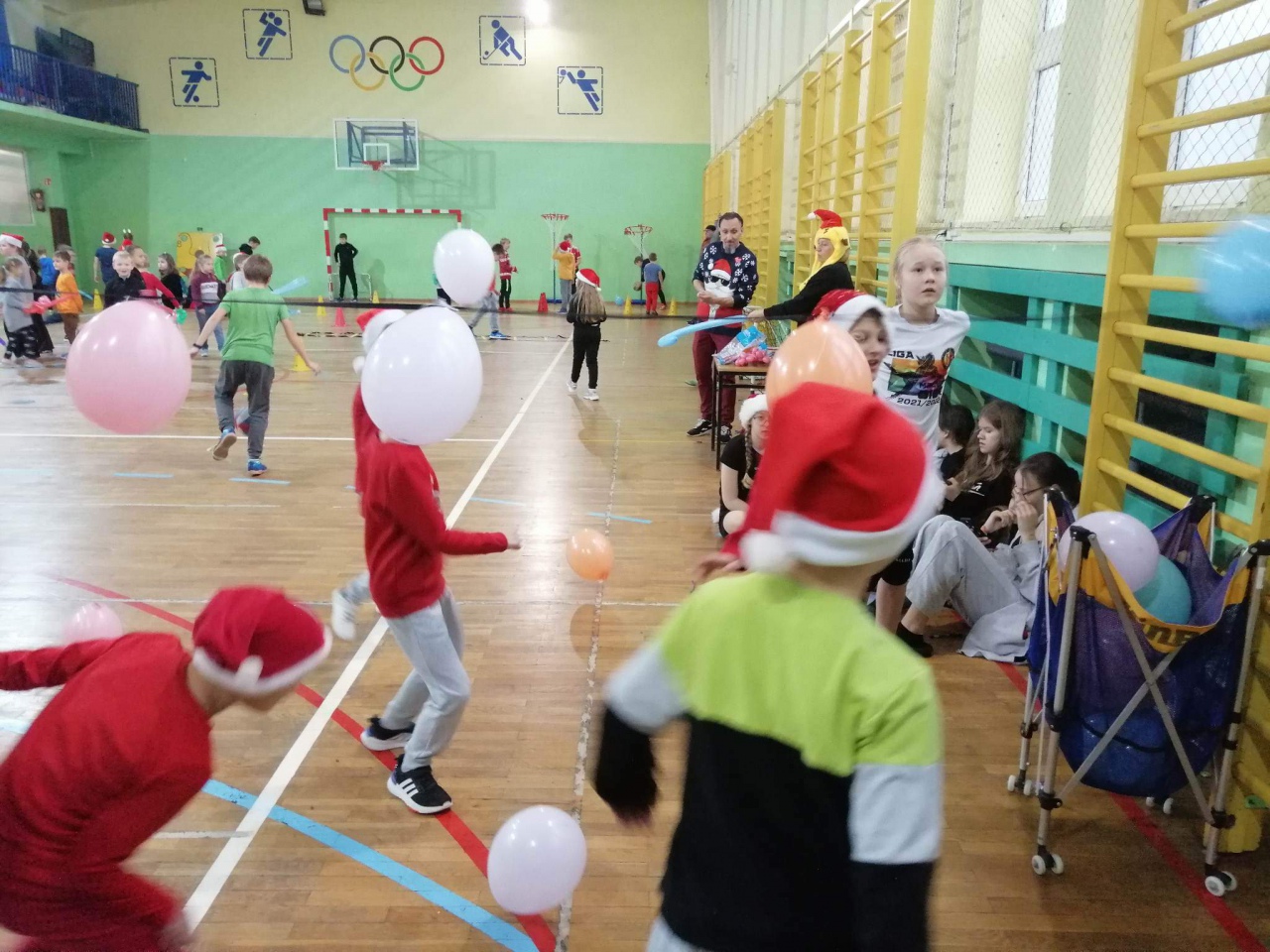 Mikołajki na sportowo z tenisowym mistrzem w “dwójce” [07.12.2022] - zdjęcie #18 - eOstroleka.pl