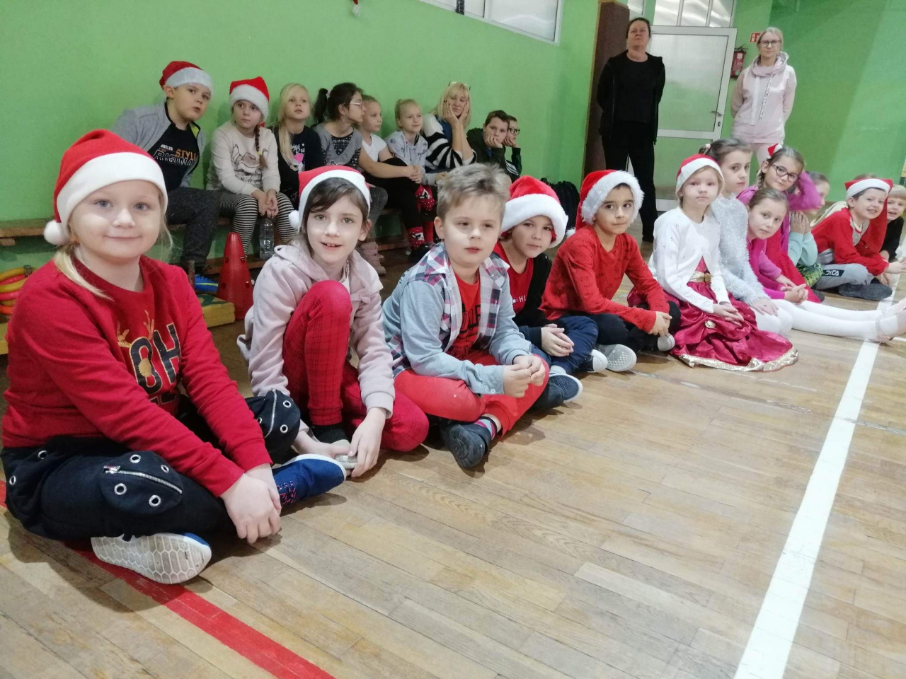 Mikołajki na sportowo z tenisowym mistrzem w “dwójce” [07.12.2022] - zdjęcie #15 - eOstroleka.pl