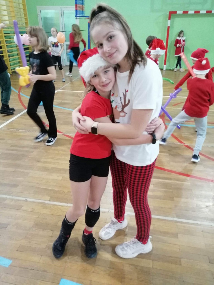 Mikołajki na sportowo z tenisowym mistrzem w “dwójce” [07.12.2022] - zdjęcie #10 - eOstroleka.pl