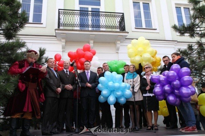 Polonez maturzystów (08-04-2011) - zdjęcie #8 - eOstroleka.pl