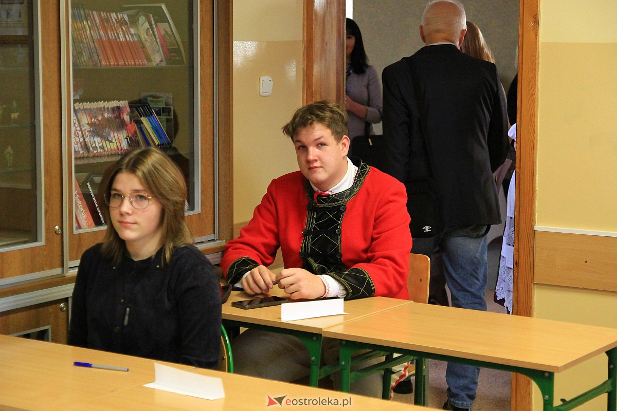 Olimpiada Wiedzy o Kurpiach [08.12.2022] - zdjęcie #82 - eOstroleka.pl