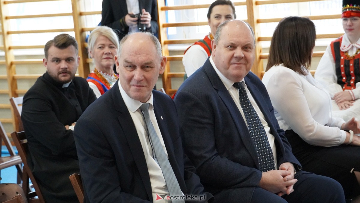 Stypendia Prezesa Rady Ministrów - uroczyste rozdanie w Zespole Szkół Powiatowych w Myszyńcu [09.12.2022] - zdjęcie #117 - eOstroleka.pl