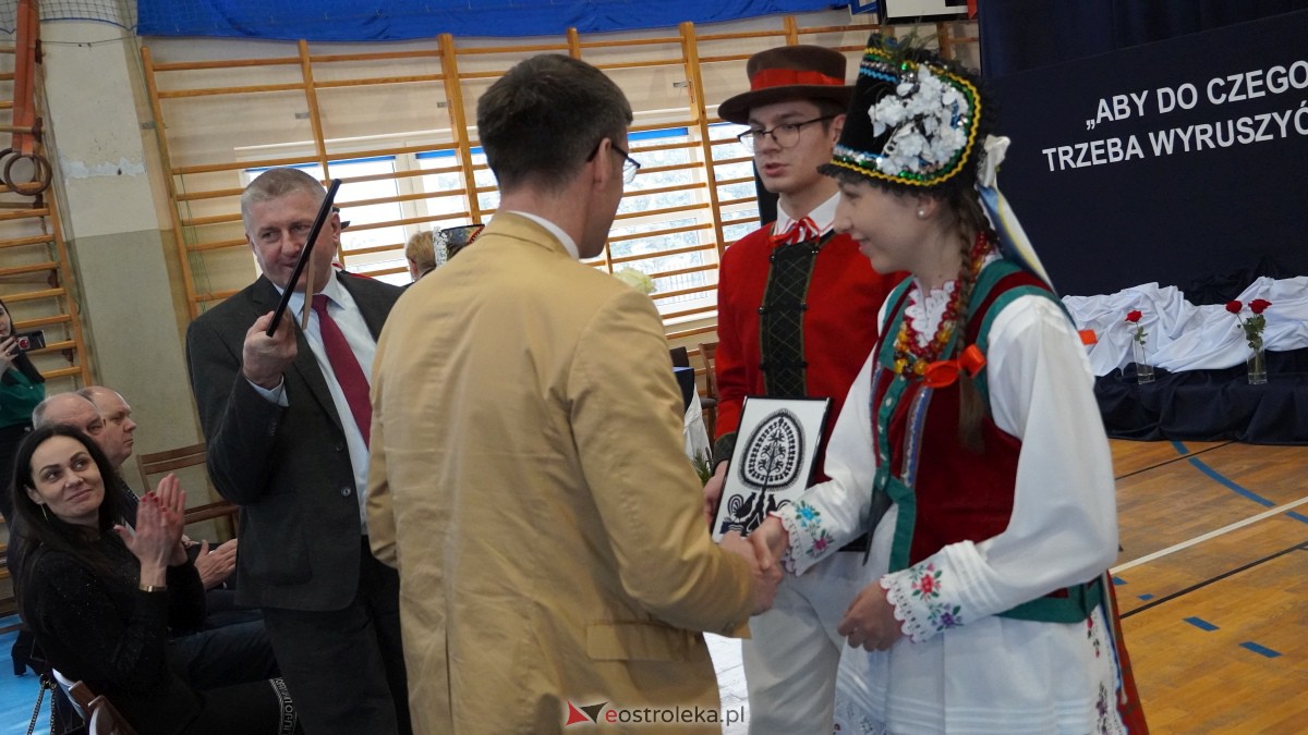 Stypendia Prezesa Rady Ministrów - uroczyste rozdanie w Zespole Szkół Powiatowych w Myszyńcu [09.12.2022] - zdjęcie #76 - eOstroleka.pl