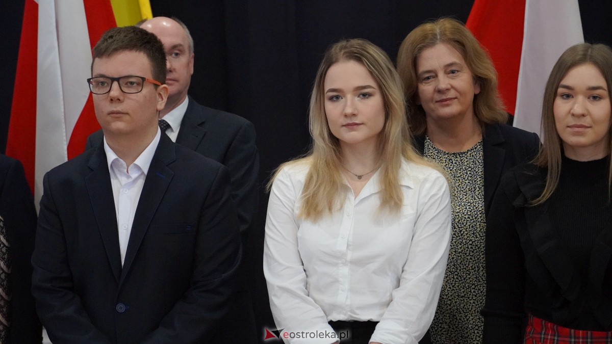 Stypendia Prezesa Rady Ministrów - uroczyste rozdanie w Zespole Szkół Powiatowych w Myszyńcu [09.12.2022] - zdjęcie #58 - eOstroleka.pl
