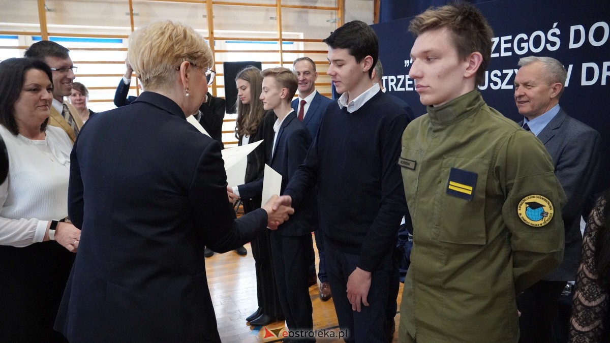 Stypendia Prezesa Rady Ministrów - uroczyste rozdanie w Zespole Szkół Powiatowych w Myszyńcu [09.12.2022] - zdjęcie #34 - eOstroleka.pl