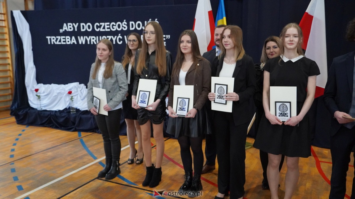 Stypendia Prezesa Rady Ministrów - uroczyste rozdanie w Zespole Szkół Powiatowych w Myszyńcu [09.12.2022] - zdjęcie #182 - eOstroleka.pl