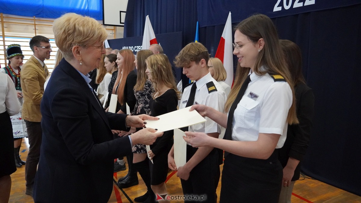 Stypendia Prezesa Rady Ministrów - uroczyste rozdanie w Zespole Szkół Powiatowych w Myszyńcu [09.12.2022] - zdjęcie #142 - eOstroleka.pl