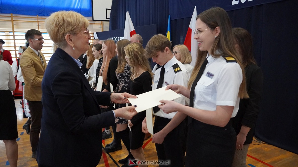 Stypendia Prezesa Rady Ministrów - uroczyste rozdanie w Zespole Szkół Powiatowych w Myszyńcu [09.12.2022] - zdjęcie #139 - eOstroleka.pl