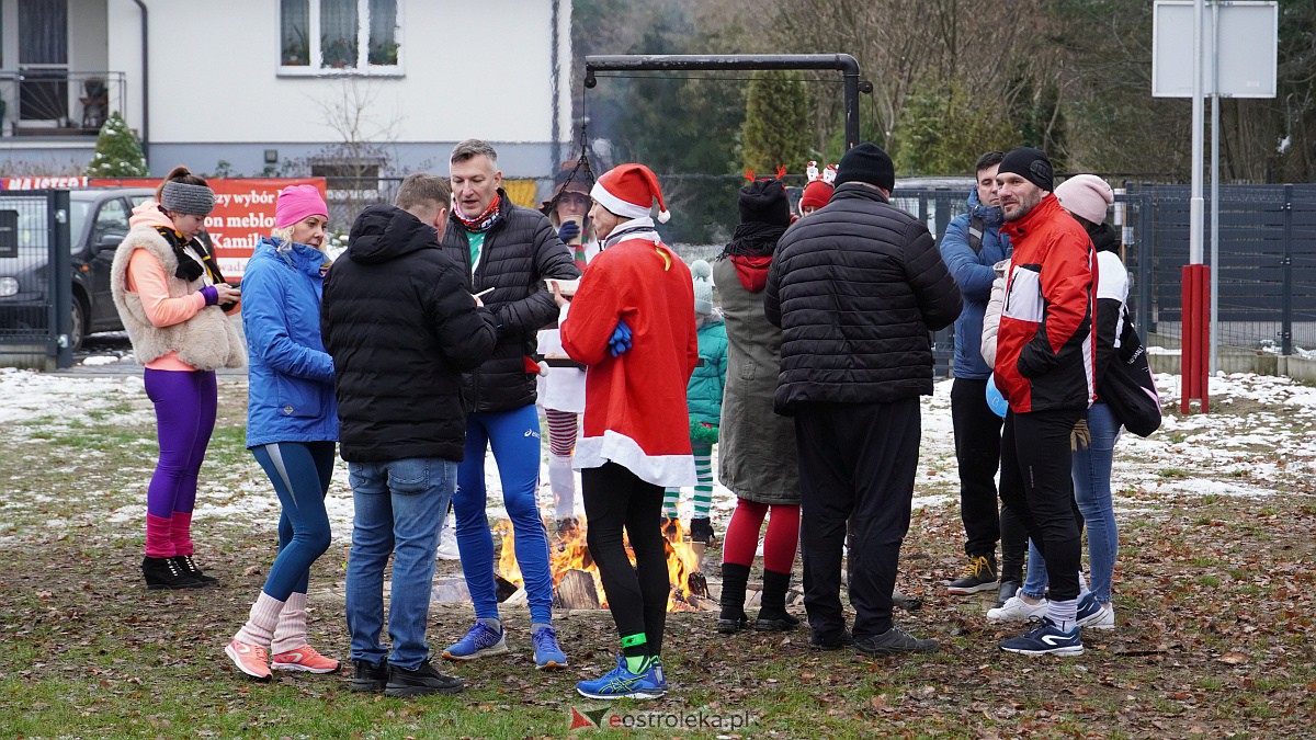 Wigilia na sportowo w Aleksandrowie [10.12.2022] - zdjęcie #33 - eOstroleka.pl