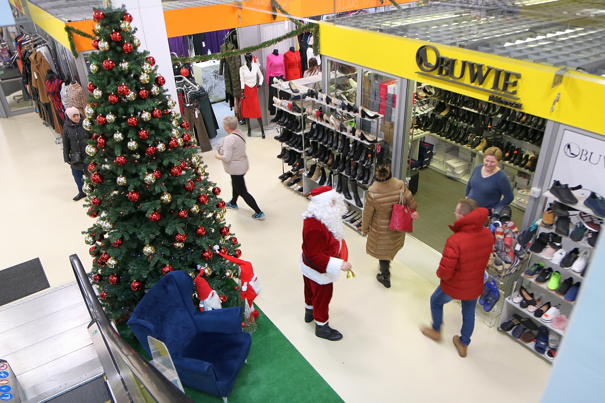 Święty Mikołaj w hali targowej Feniks [10.12.2022] - zdjęcie #14 - eOstroleka.pl