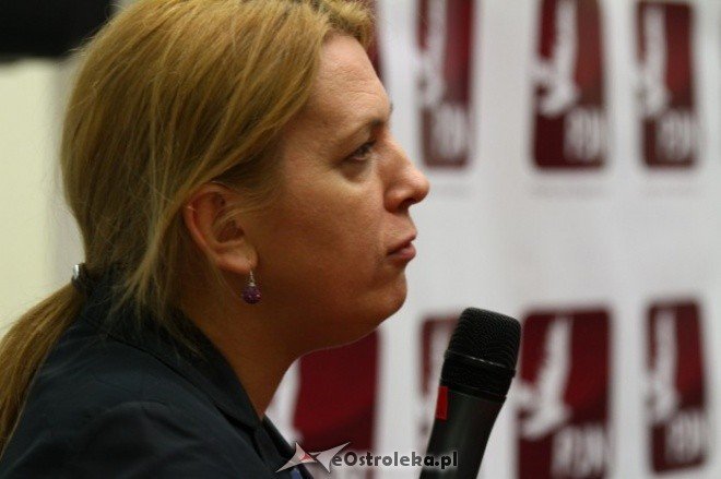 Spotkanie z Elżbietą Jakubiak z PJN (08-04-2011) - zdjęcie #20 - eOstroleka.pl