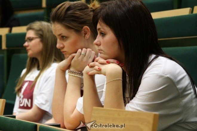 Spotkanie z Elżbietą Jakubiak z PJN (08-04-2011) - zdjęcie #7 - eOstroleka.pl