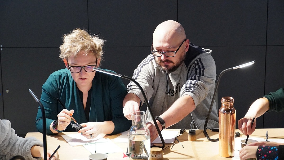 Spotkania przy planszówkach w MŻW z warsztatami malowania figurek [11.12.2022] - zdjęcie #45 - eOstroleka.pl