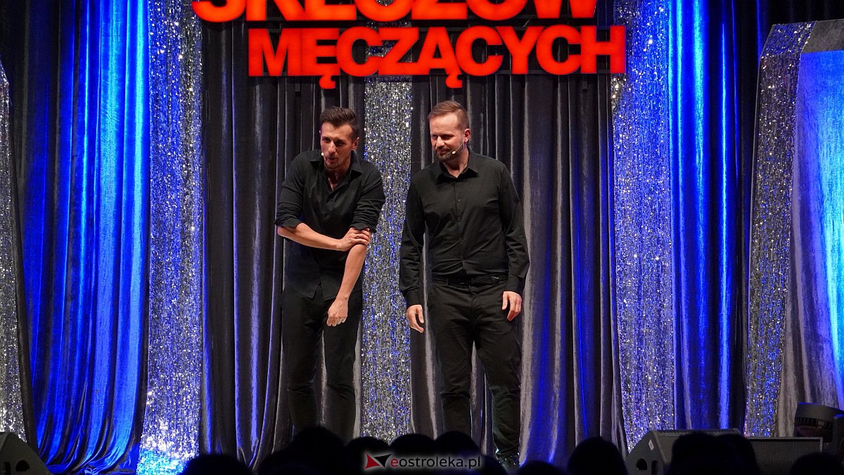 Kabaret Skeczów Męczących w Ostrołęce Polska misja komiczna [11.12.2022] - zdjęcie #7 - eOstroleka.pl