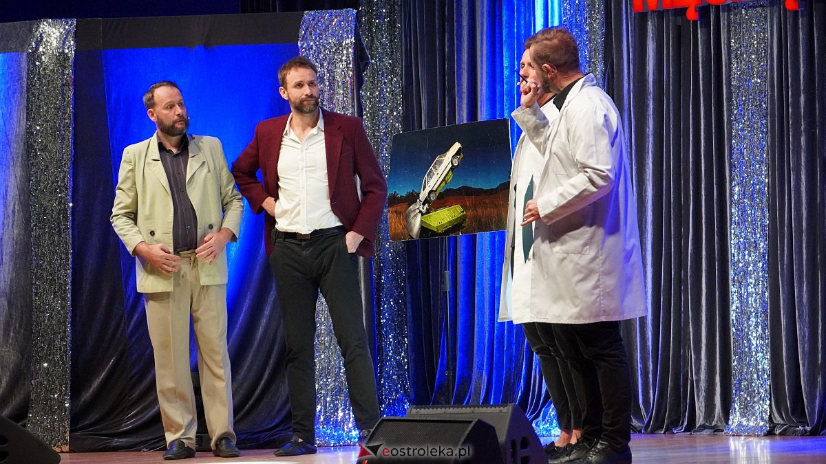 Kabaret Skeczów Męczących w Ostrołęce Polska misja komiczna [11.12.2022] - zdjęcie #106 - eOstroleka.pl