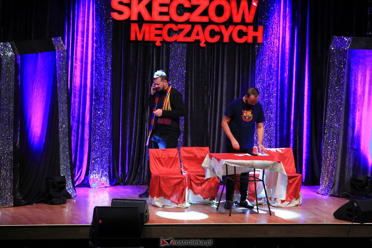 Kabaret Skeczów Męczących w Ostrołęce Polska misja komiczna [11.12.2022] - zdjęcie #98 - eOstroleka.pl