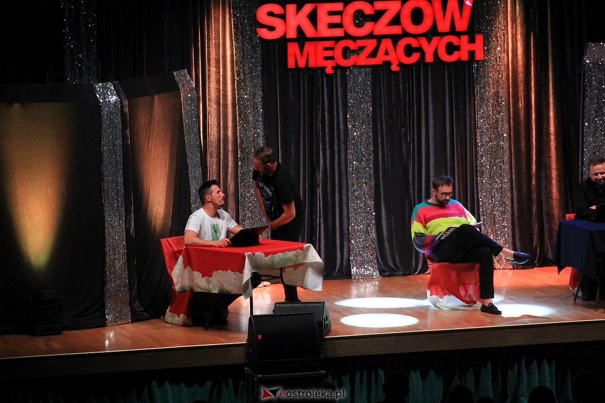 Kabaret Skeczów Męczących w Ostrołęce Polska misja komiczna [11.12.2022] - zdjęcie #129 - eOstroleka.pl