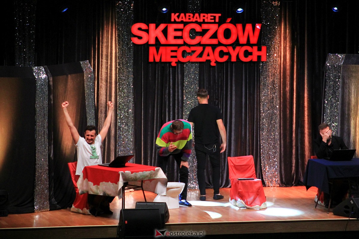 Kabaret Skeczów Męczących w Ostrołęce [11.12.2022] - zdjęcie #82 - eOstroleka.pl