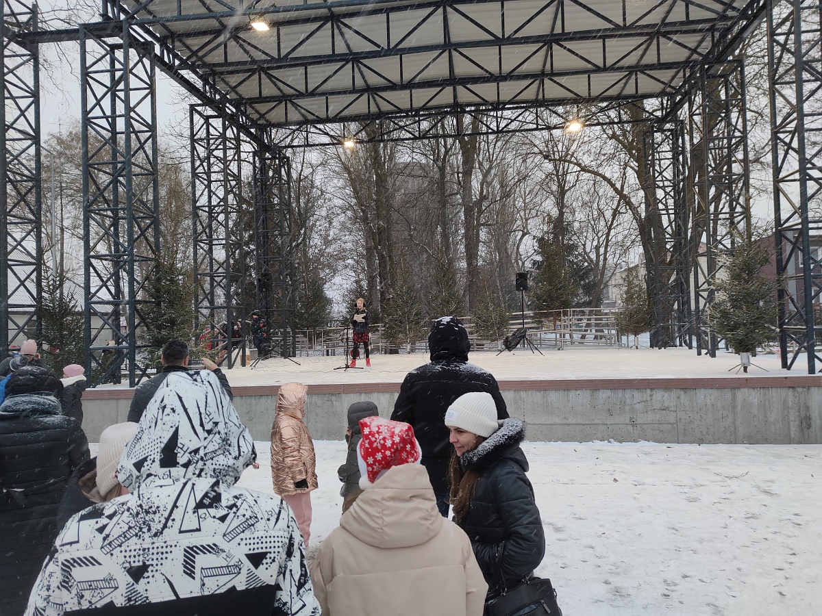 Wigilia na osiedlu Stacja [11.12.2022] - zdjęcie #88 - eOstroleka.pl