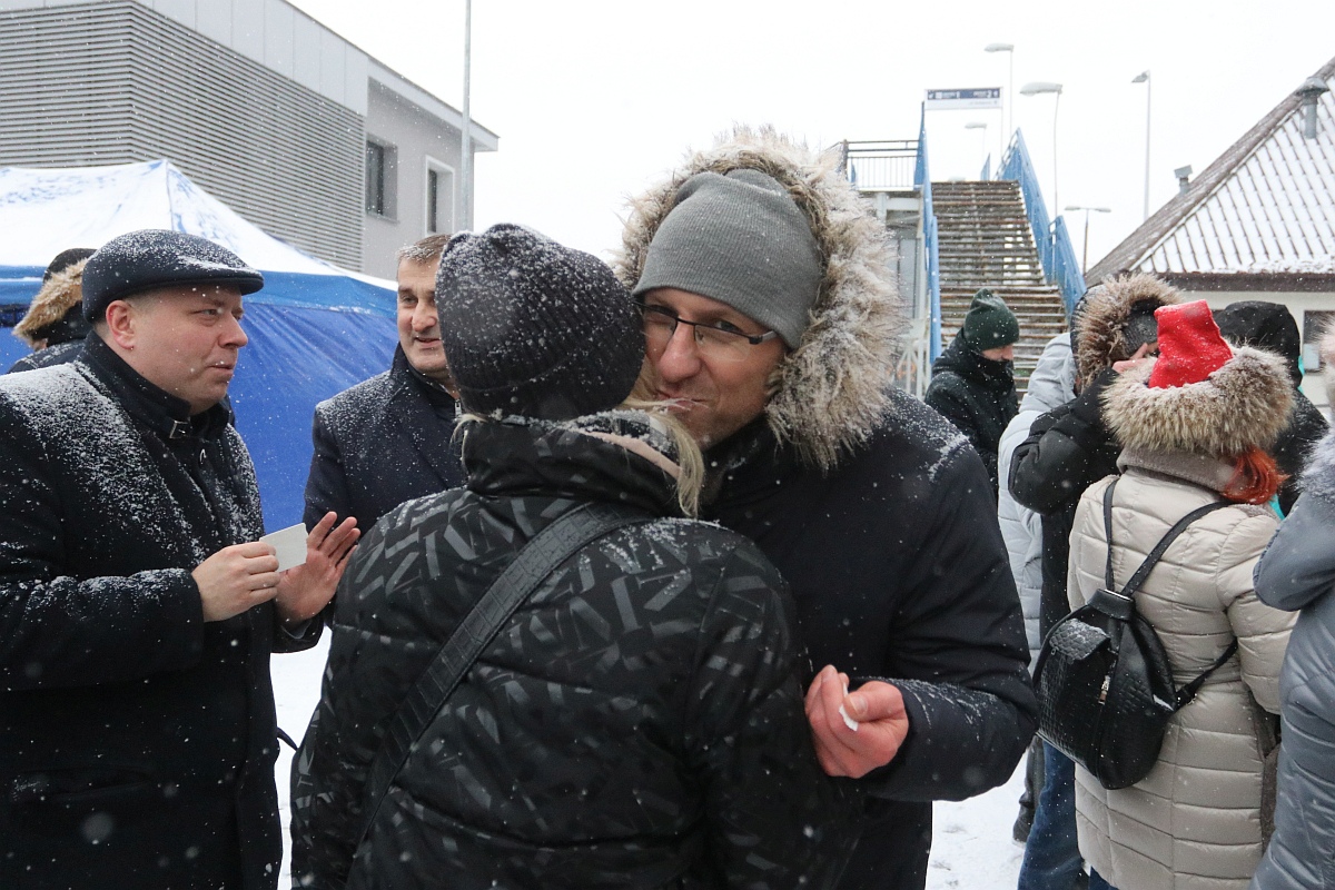 Wigilia na osiedlu Stacja [11.12.2022] - zdjęcie #48 - eOstroleka.pl