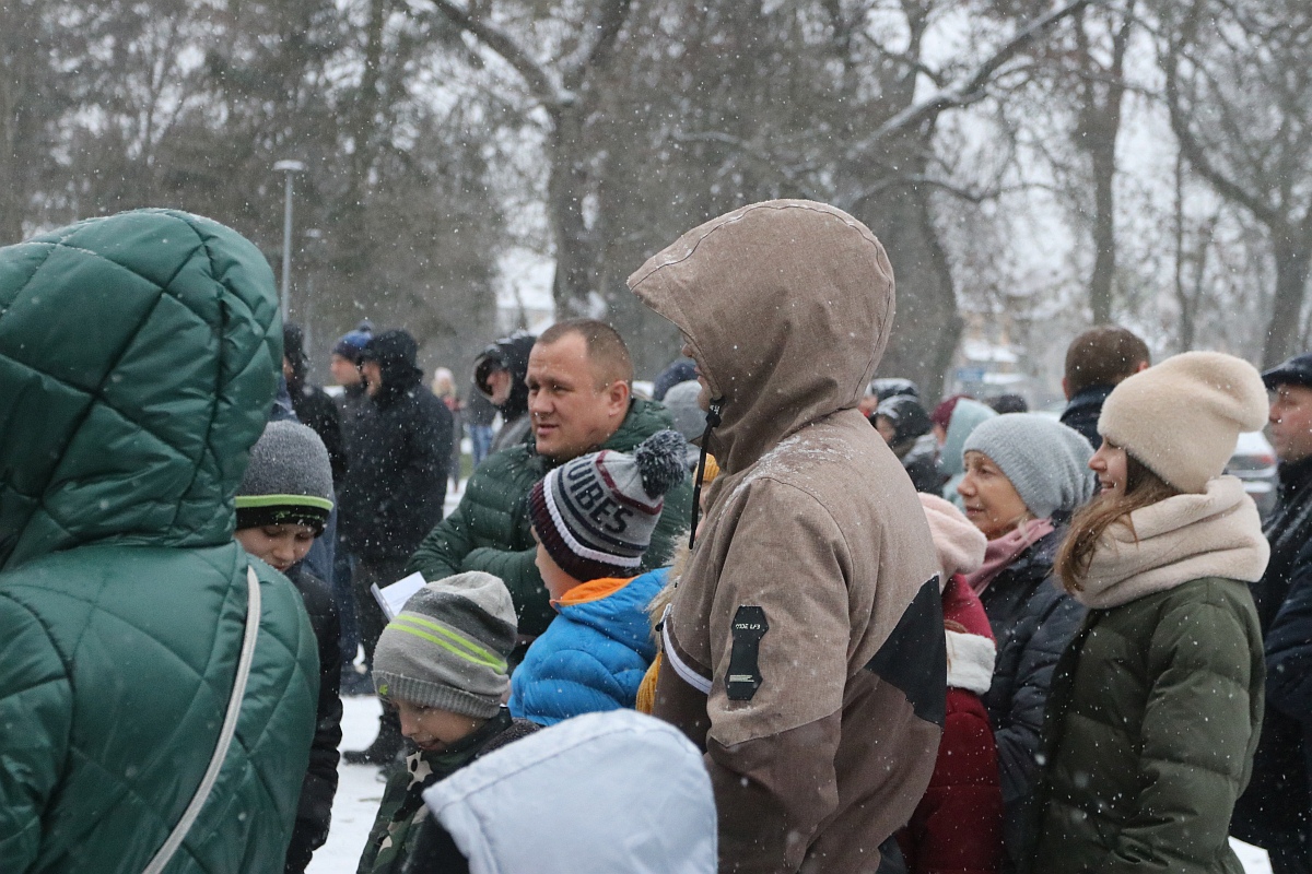 Wigilia na osiedlu Stacja [11.12.2022] - zdjęcie #63 - eOstroleka.pl