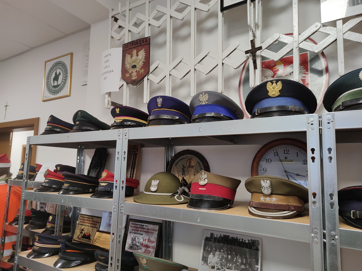 Muzeum – Kasa Biletowa z pamiątkami kolejowymi Jerzego Grabowskiego - zdjęcie #36 - eOstroleka.pl