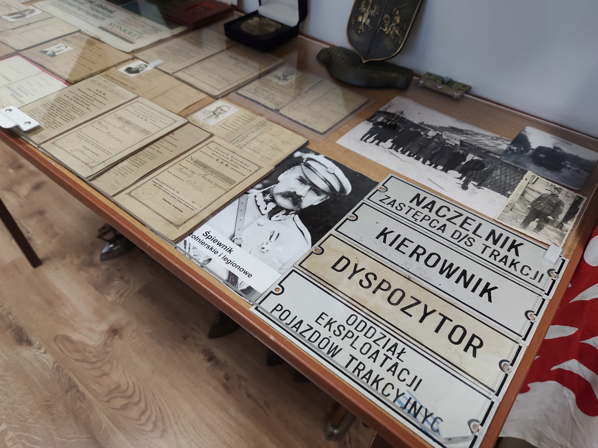 Muzeum – Kasa Biletowa z pamiątkami kolejowymi Jerzego Grabowskiego - zdjęcie #27 - eOstroleka.pl
