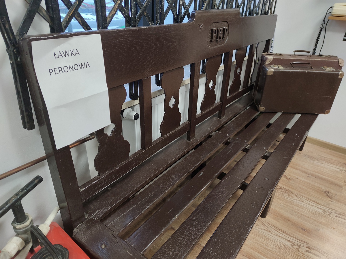 Muzeum – Kasa Biletowa z pamiątkami kolejowymi Jerzego Grabowskiego - zdjęcie #22 - eOstroleka.pl