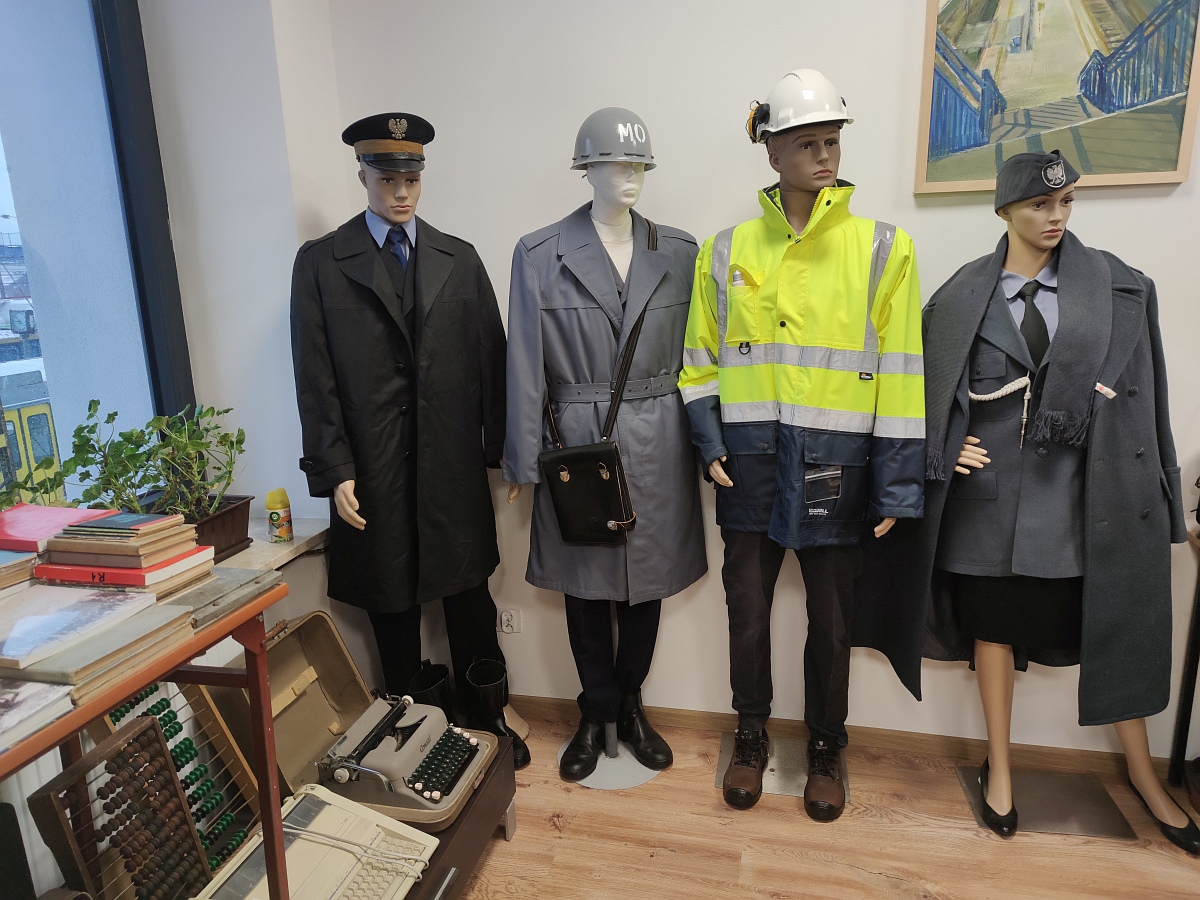 Muzeum – Kasa Biletowa z pamiątkami kolejowymi Jerzego Grabowskiego - zdjęcie #20 - eOstroleka.pl