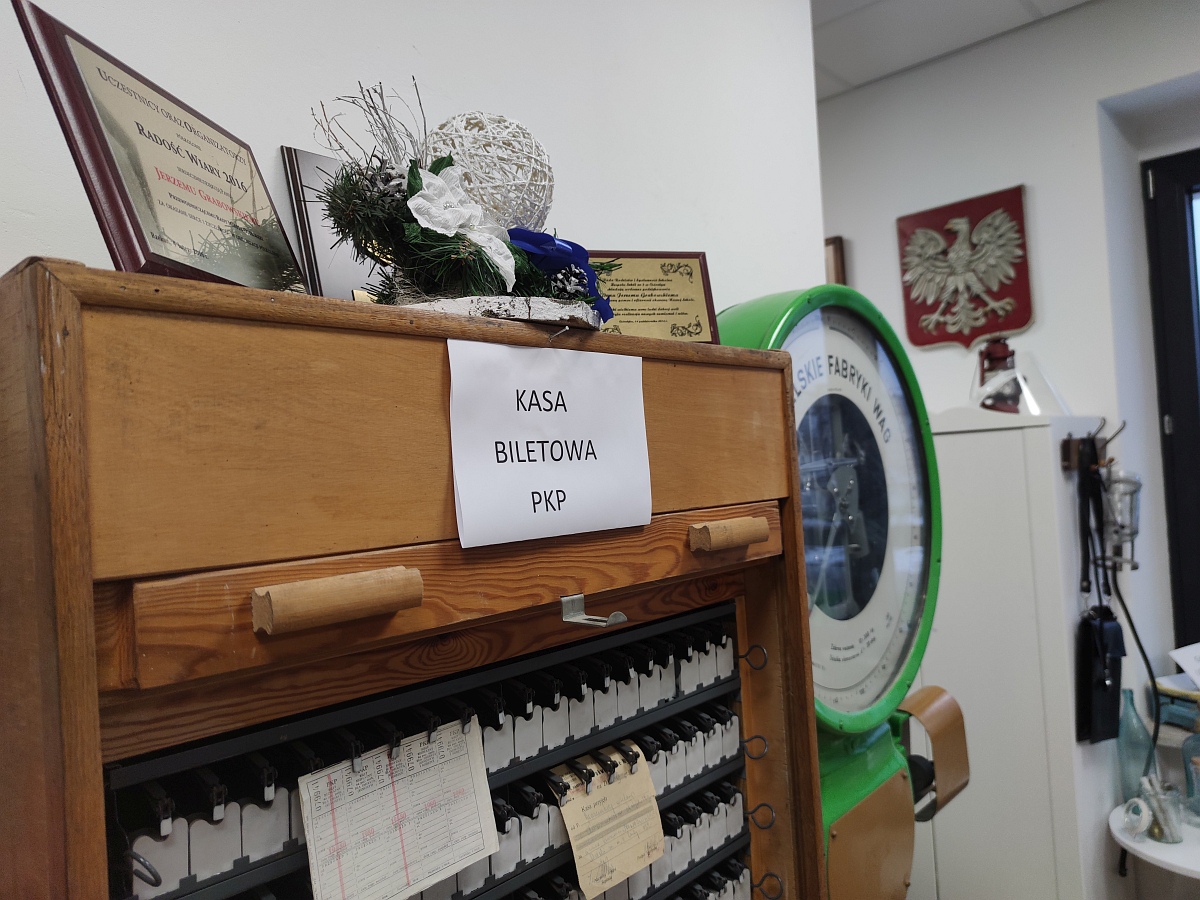 Muzeum – Kasa Biletowa z pamiątkami kolejowymi Jerzego Grabowskiego - zdjęcie #15 - eOstroleka.pl