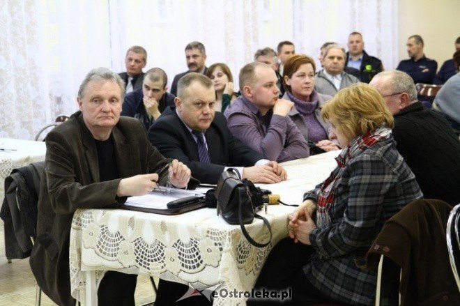 Wybory na os. Pomian (08-04-2011) - zdjęcie #22 - eOstroleka.pl