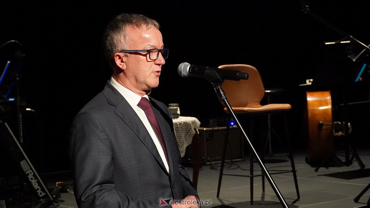 Recital Ewy Dałkowskiej w Muzeum Żołnierzy Wyklętych [13.12.2022] - zdjęcie #21 - eOstroleka.pl