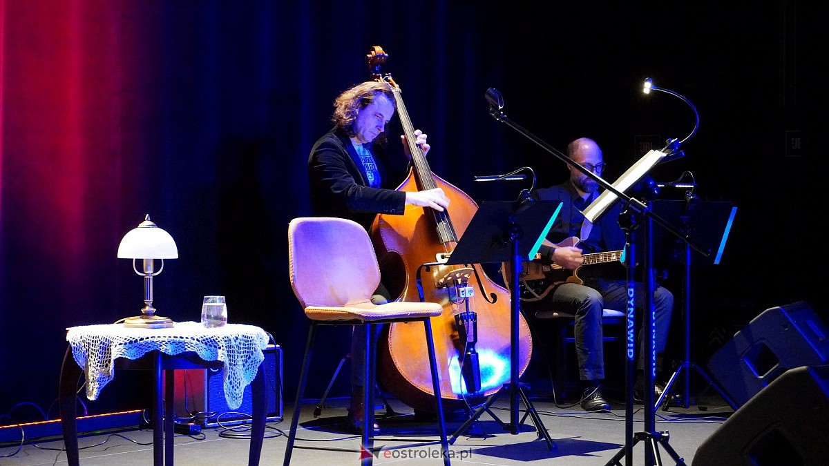 Recital Ewy Dałkowskiej w Muzeum Żołnierzy Wyklętych [13.12.2022] - zdjęcie #17 - eOstroleka.pl
